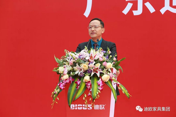 好色先生TV轻质量版下载家具