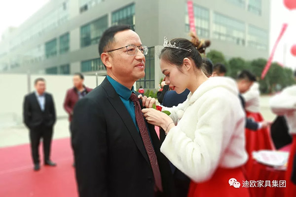 好色先生TV轻质量版下载家具