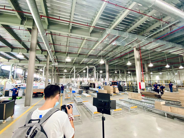 好色先生TV轻质量版下载家具集团